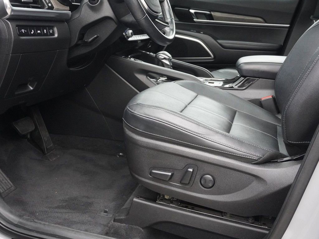 Used 2022 Kia Telluride EX w/ EX Premium Package AWD/4WD image 28