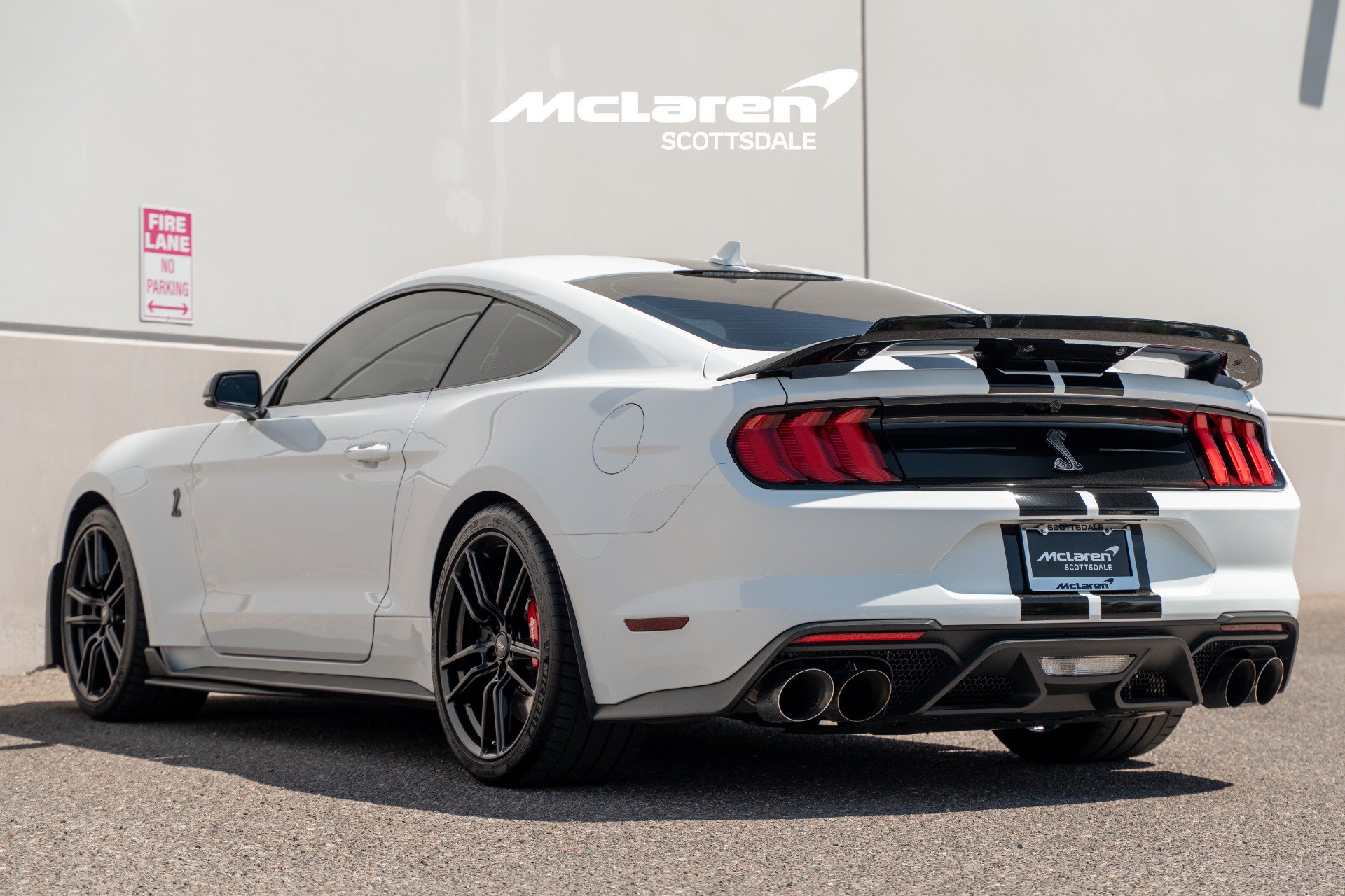 Used 2021 Ford Mustang Shelby GT500 w/ Technology Package RWD image 5