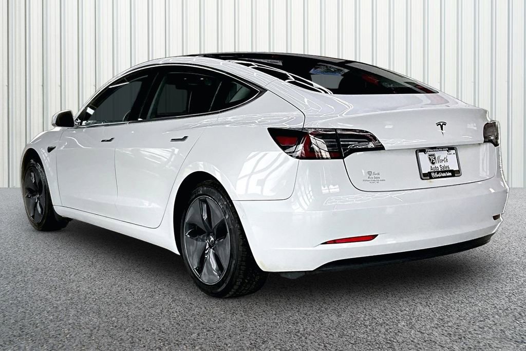 Used 2018 Tesla Model 3 Long Range image 4