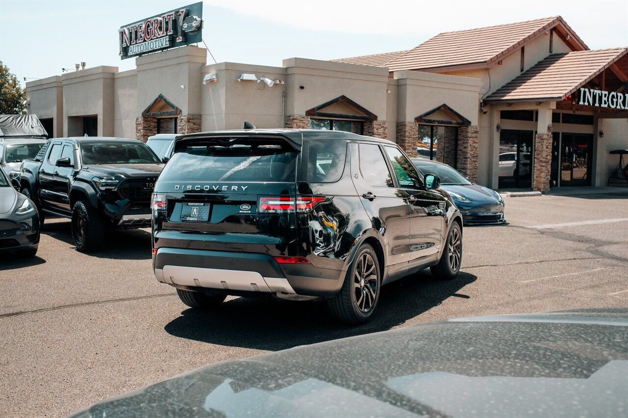 Used 2019 Land Rover Discovery HSE AWD/4WD image 7