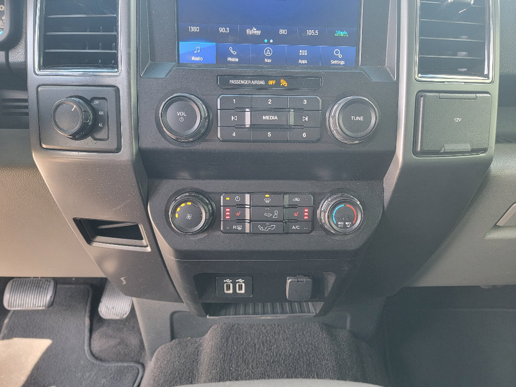 Used 2020 Ford F150 XLT w/ Equipment Group 302A Luxury AWD/4WD image 20