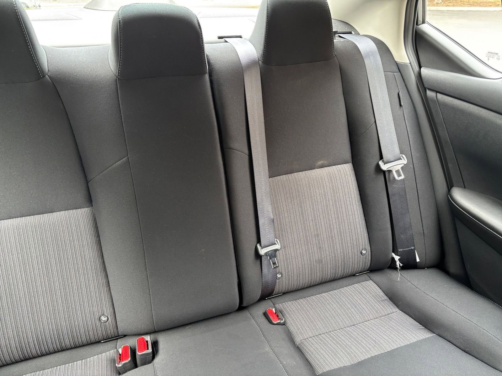 Used 2025 Nissan Sentra SV image 31