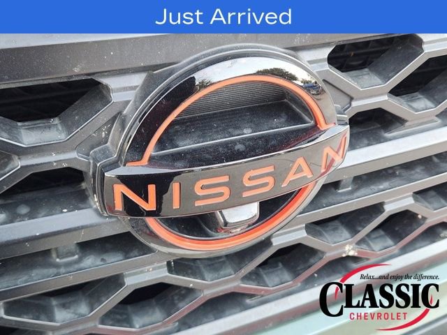 Used 2023 Nissan Frontier PRO-4X w/ Pro-4X Premium Package image 18