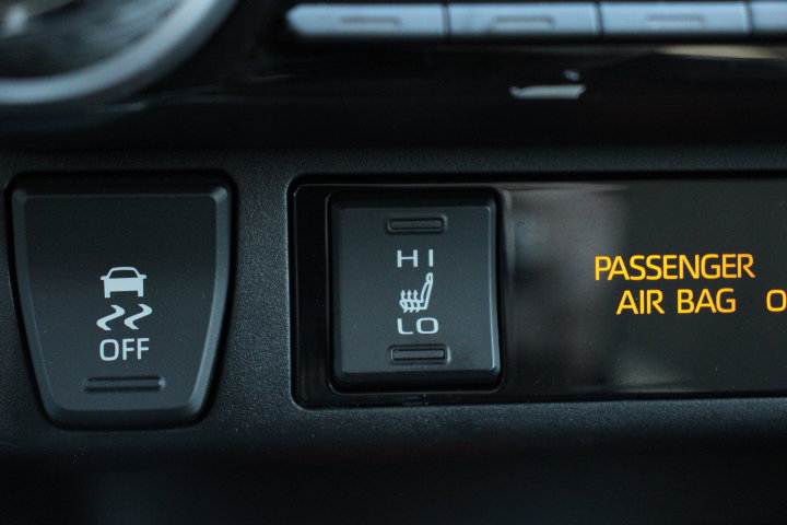 Certified 2022 Toyota RAV4 XLE image 27