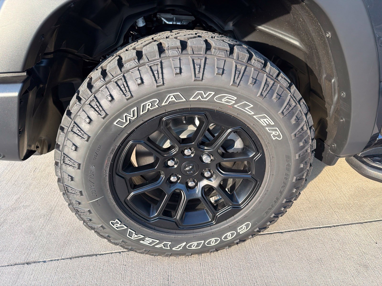New 2027 RAM 1500 Rebel w/ Rebel Level 2 Equipment Group AWD/4WD image 12