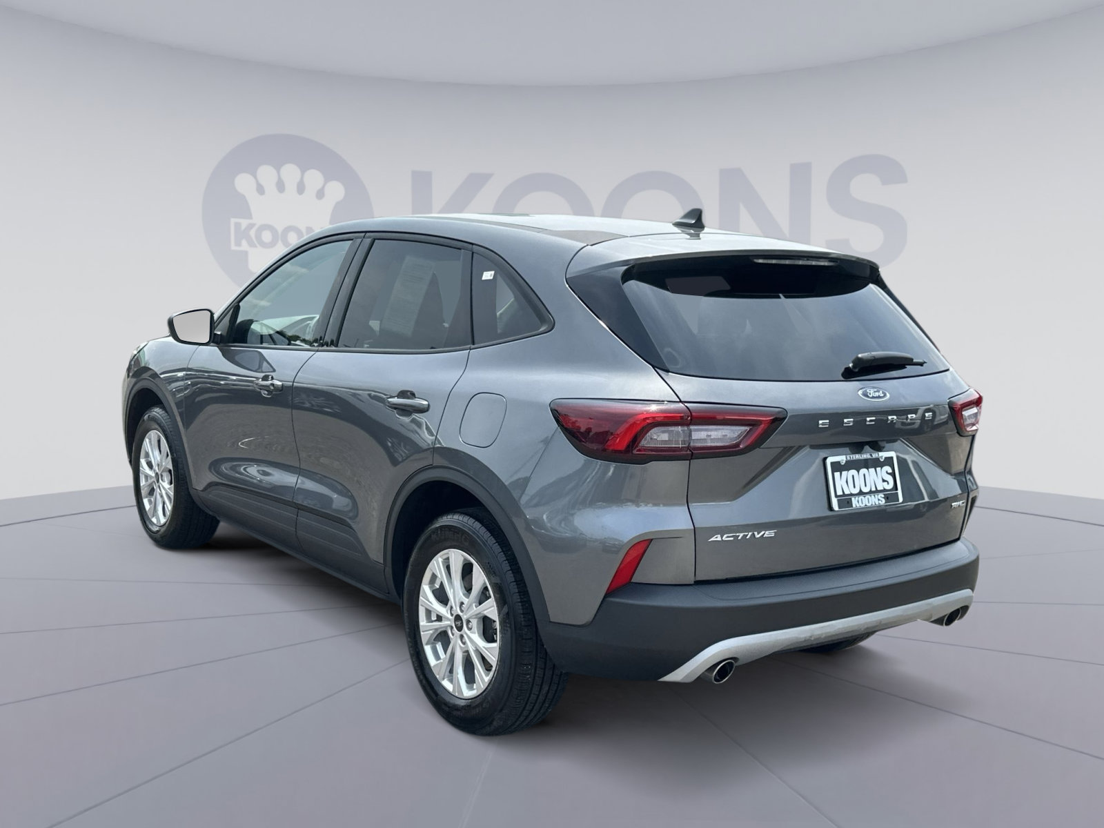 Certified 2025 Ford Escape Active AWD/4WD image 8