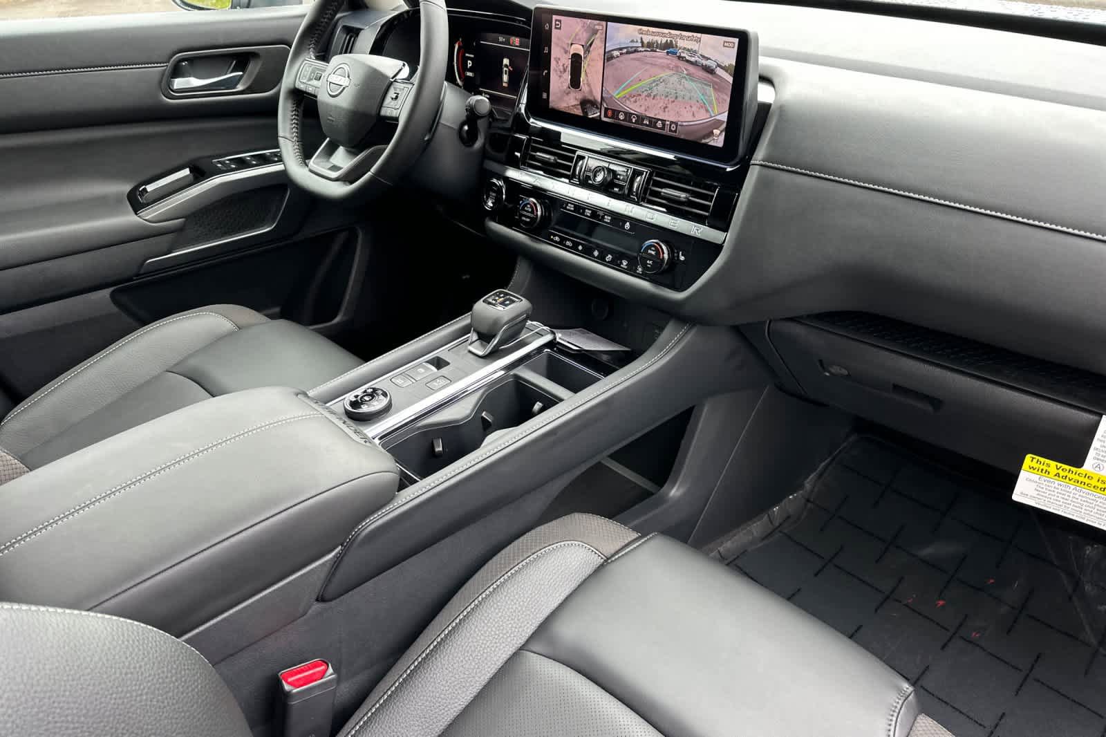 New 2026 Nissan Pathfinder SL AWD/4WD image 17