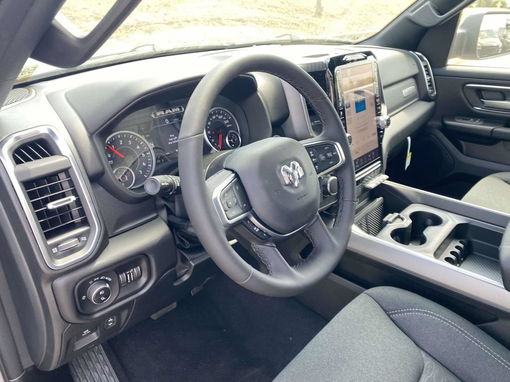 New 2026 RAM 1500 Big Horn AWD/4WD image 18