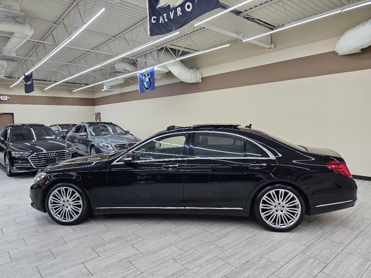 Used 2017 Mercedes-Benz S 550 Sedan image 10