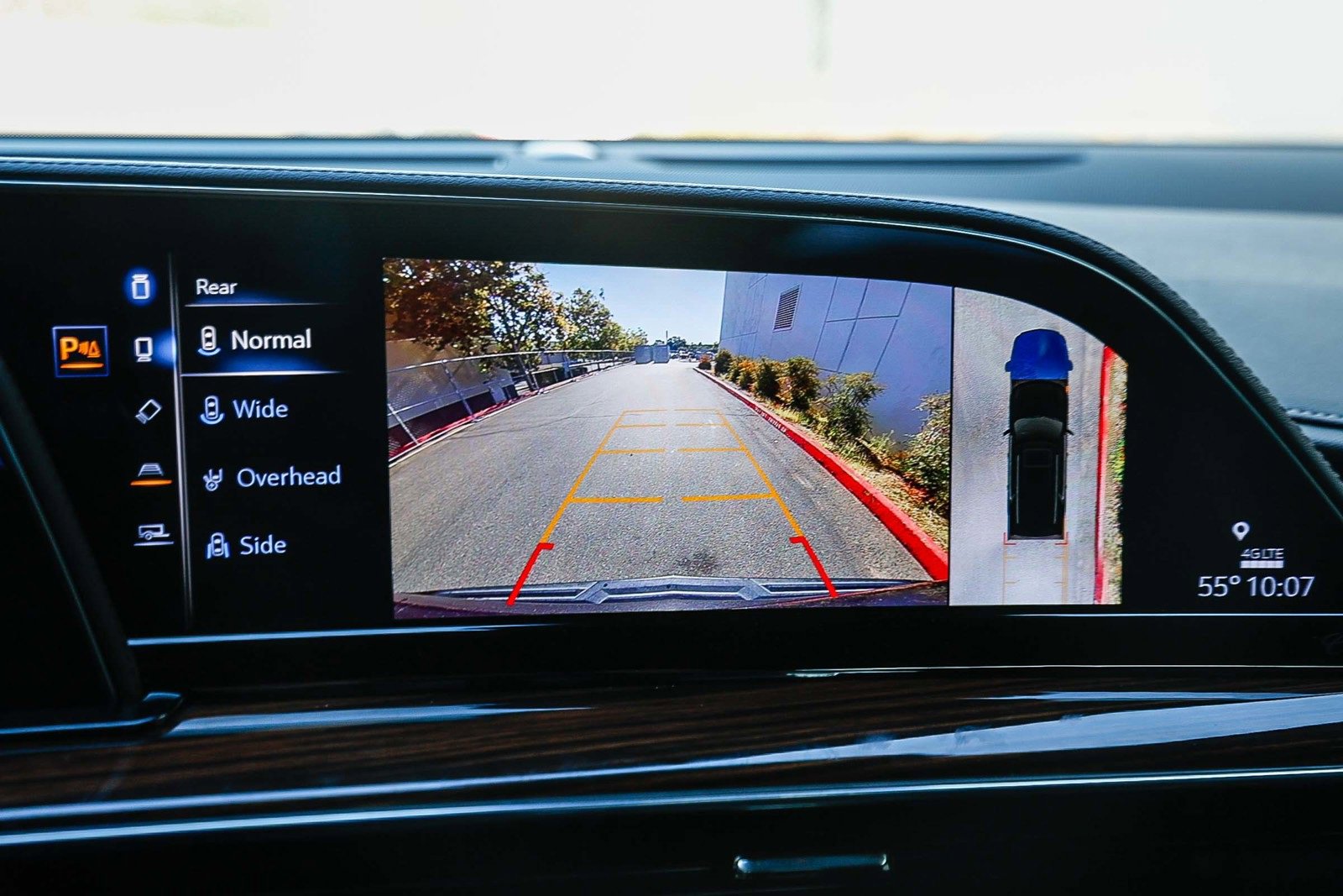 Used 2022 Cadillac Escalade ESV Luxury image 23