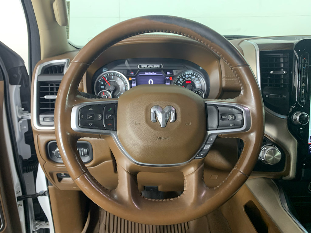 Used 2020 RAM 1500 Laramie AWD/4WD image 19