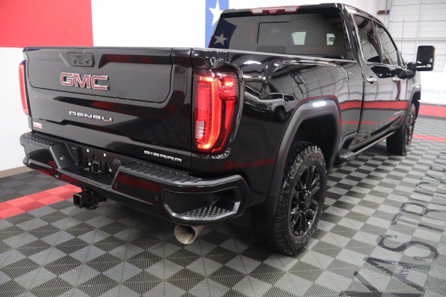 Used 2022 GMC Sierra 3500 Denali w/ Denali Black Diamond Edition AWD/4WD image 32
