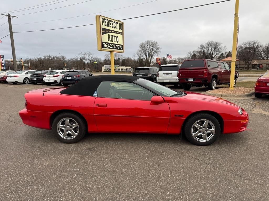 Used 1998 Chevrolet Camaro Z28 RWD image 24