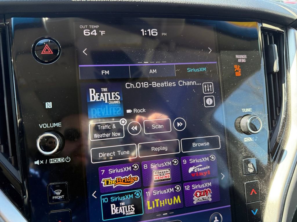 Used 2022 Subaru Outback Premium image 18