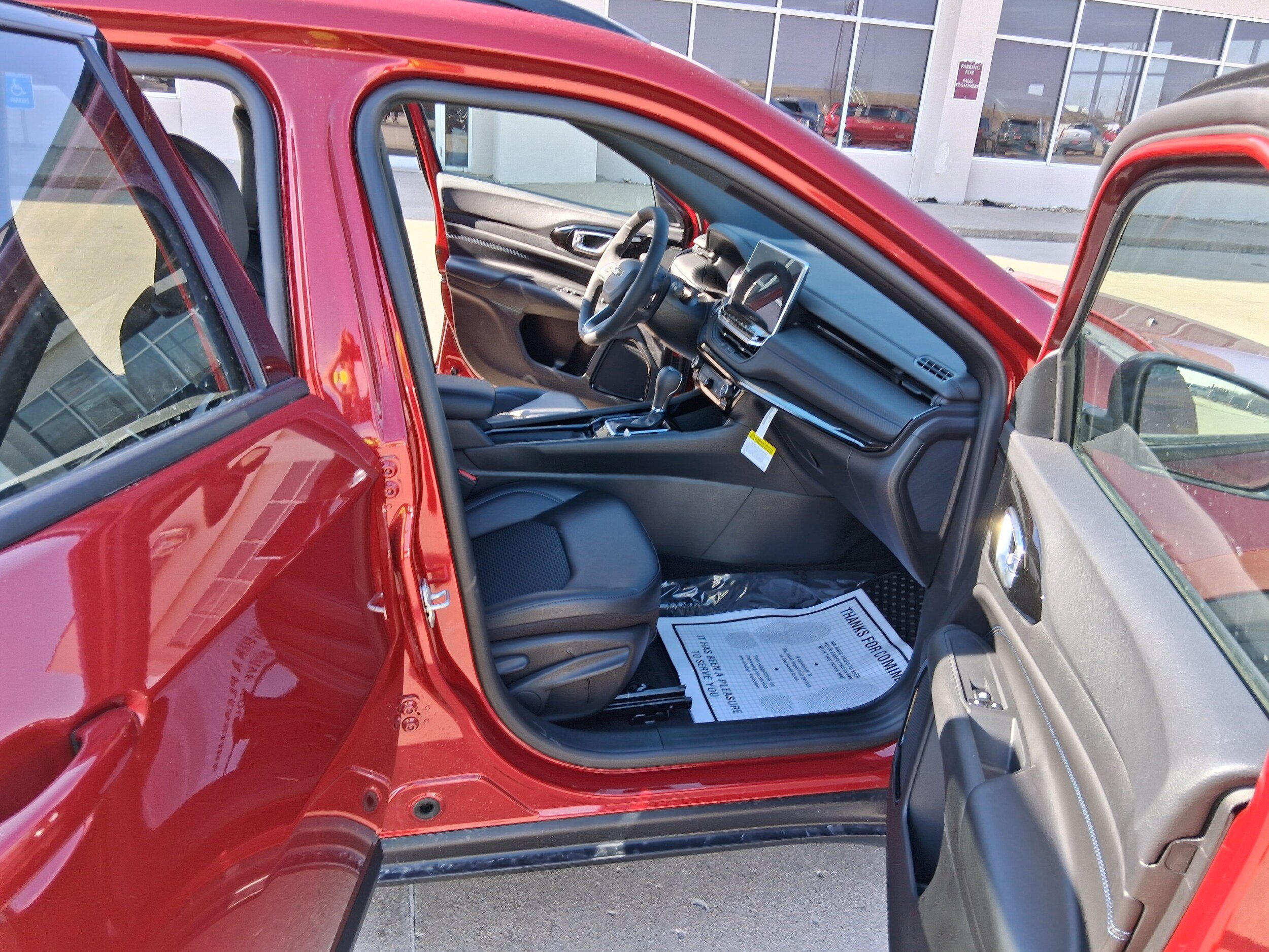 New 2026 Jeep Compass Latitude AWD/4WD image 12