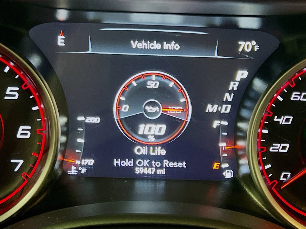 Used 2019 Dodge Charger Scat Pack w/ Dynamics Package RWD image 12