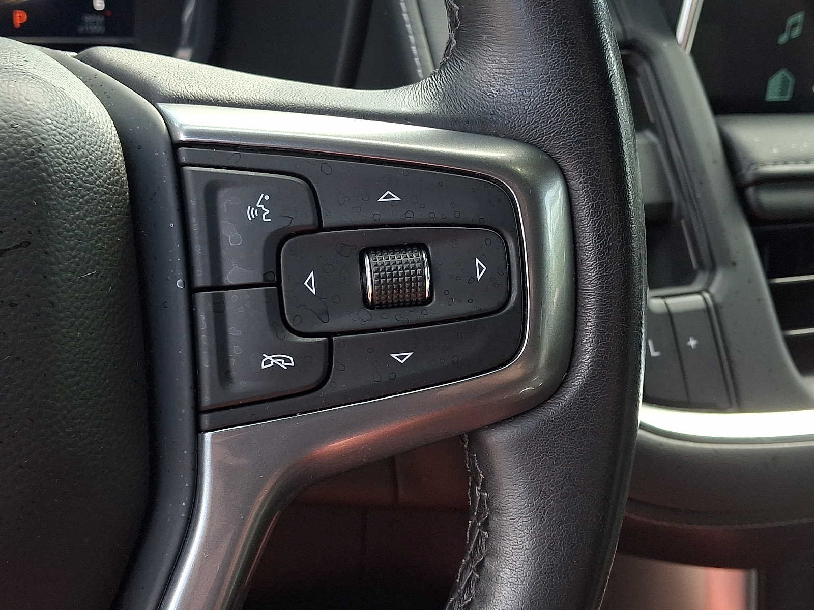 Used 2022 Chevrolet Tahoe LT AWD/4WD image 21
