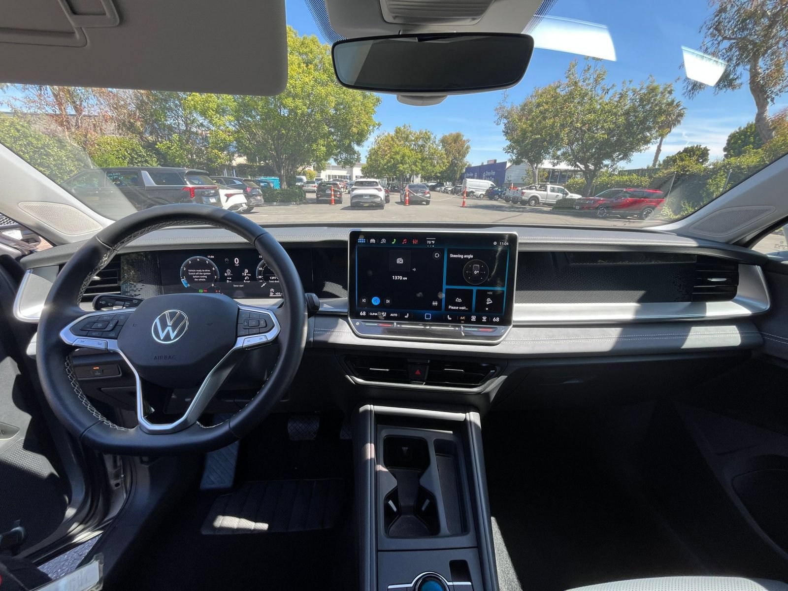 Used 2026 Volkswagen Tiguan SE AWD/4WD image 34