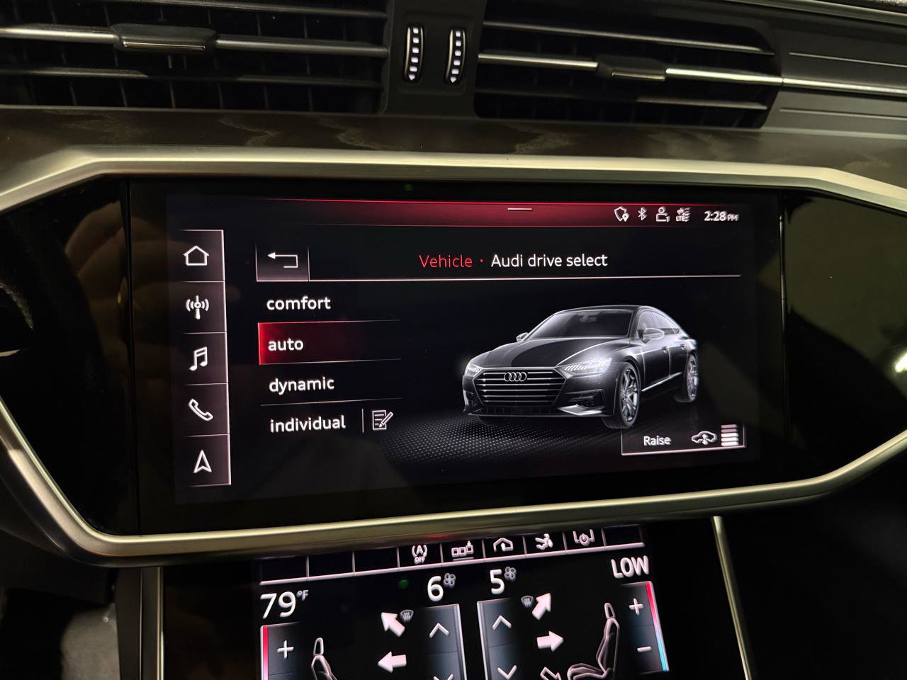 Used 2020 Audi S7 Premium Plus w/ S Sport Package image 28