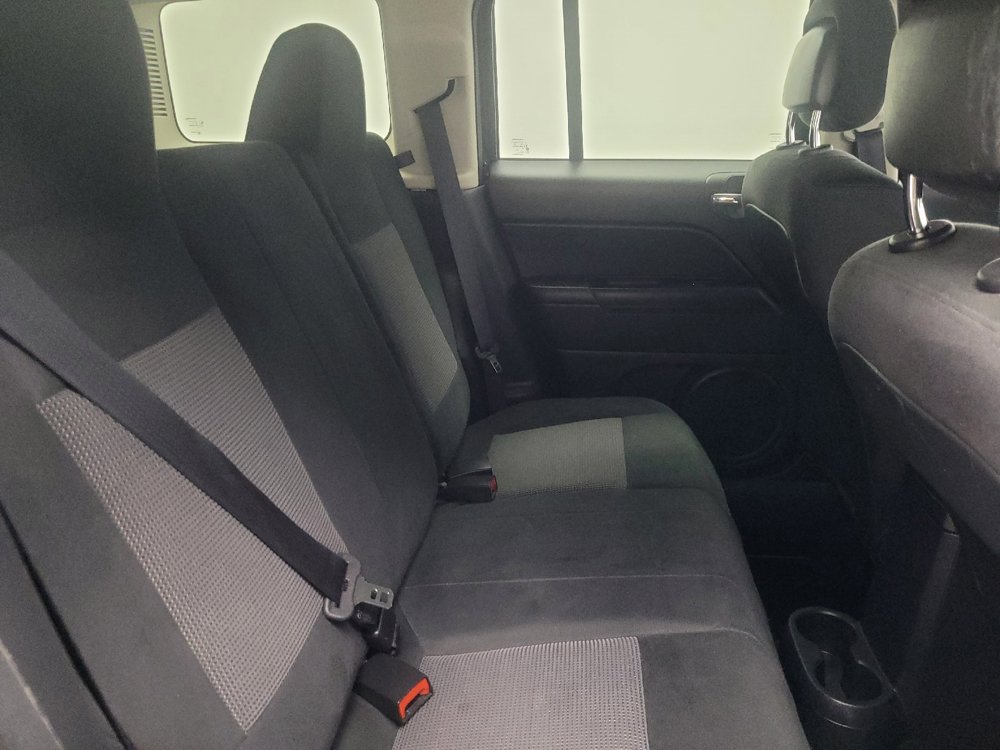 Used 2015 Jeep Patriot Sport w/ Power Value Group AWD/4WD image 19