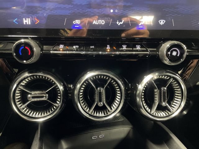 New 2026 Chevrolet Blazer EV LT w/ Midnight/Sport Edition FWD image 19