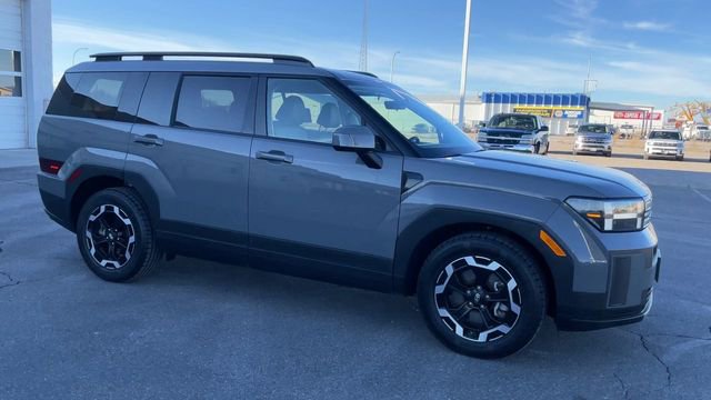 Used 2024 Hyundai Santa Fe SEL image 3