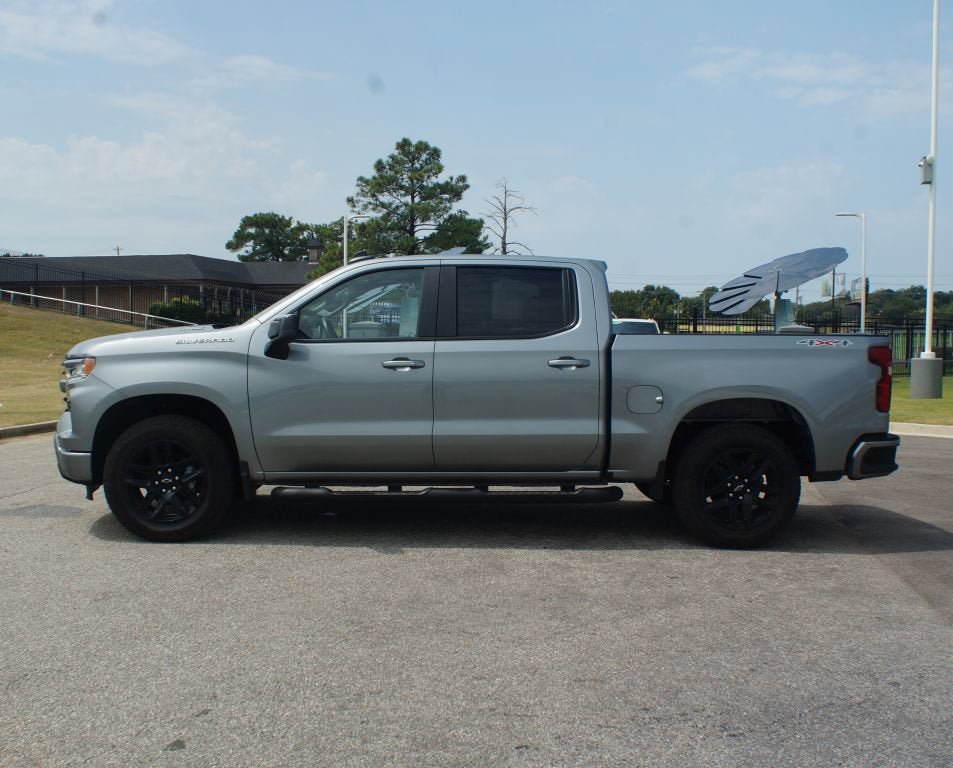 Used 2026 Chevrolet Silverado 1500 RST w/ RST Select Package AWD/4WD image 13