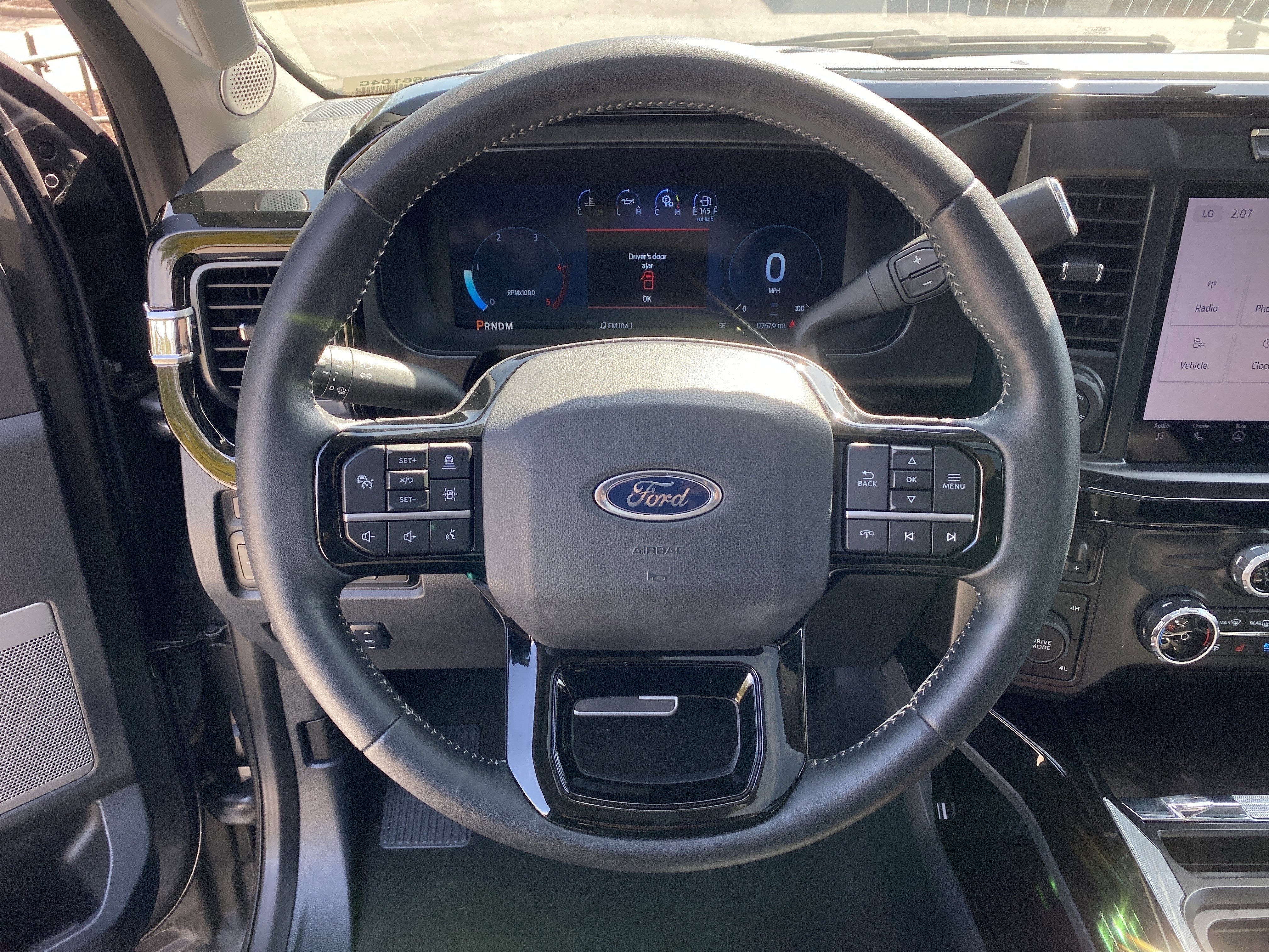 Used 2024 Ford F250 Lariat w/ Lariat Ultimate Package AWD/4WD image 10