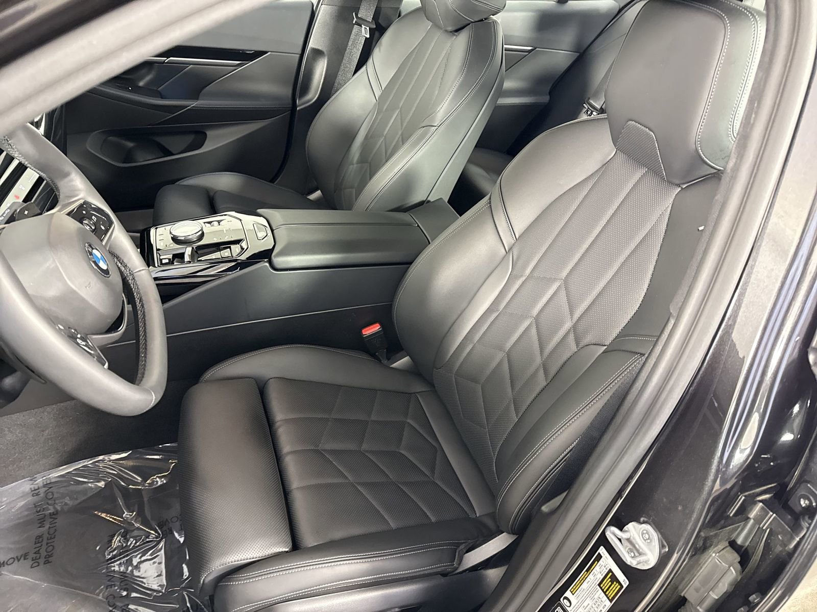 Used 2025 BMW 530i xDrive image 19