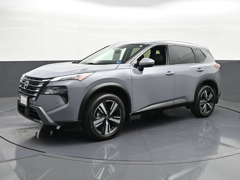 Used 2025 Nissan Rogue SL w/ SL Premium Package