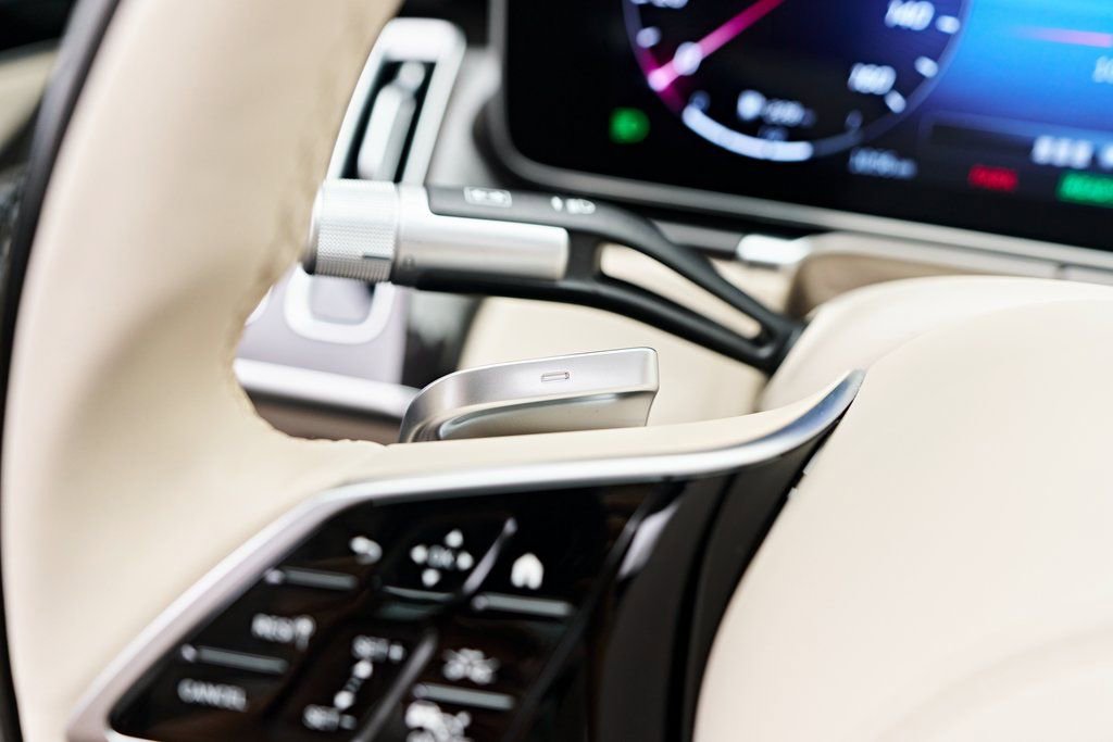 Used 2024 Mercedes-Benz S 580e 4MATIC Sedan image 61