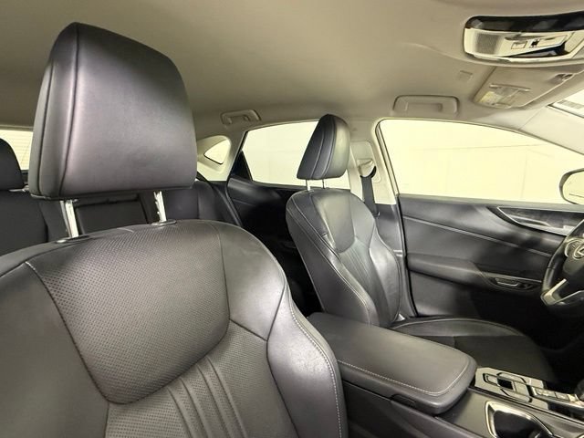 Used 2023 Lexus NX 250 FWD w/ Towing Package (2000 Lbs) image 30