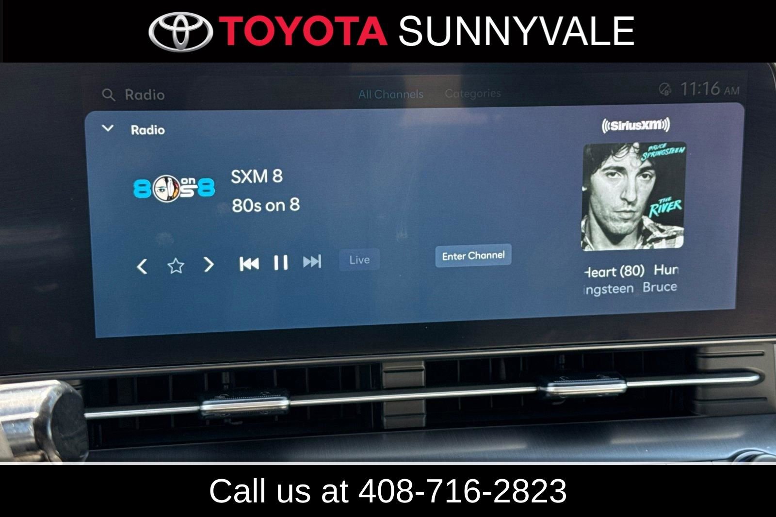 Used 2025 Hyundai Kona SEL image 30