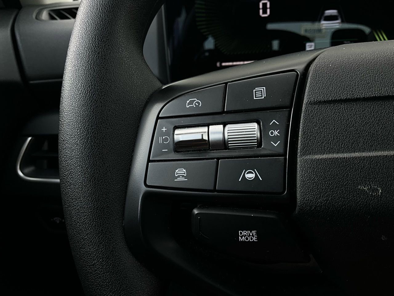 Used 2025 Kia K4 LXS image 34