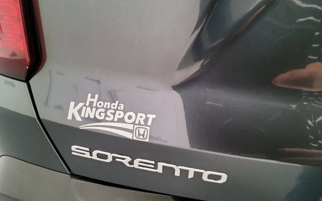 Used 2023 Kia Sorento LX image 43
