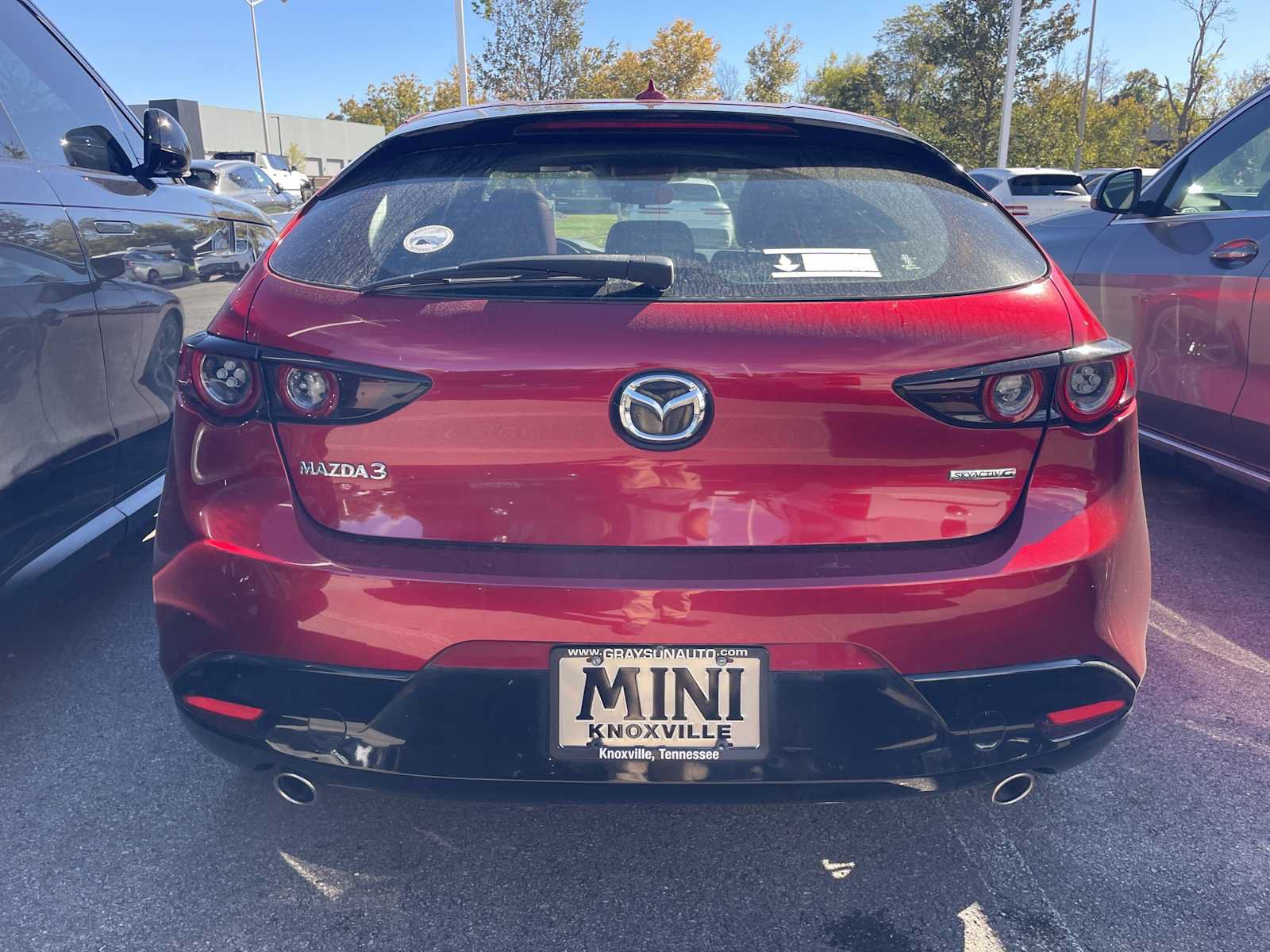 Used 2019 MAZDA MAZDA3 Hatchback w/ Premium Package FWD image 3
