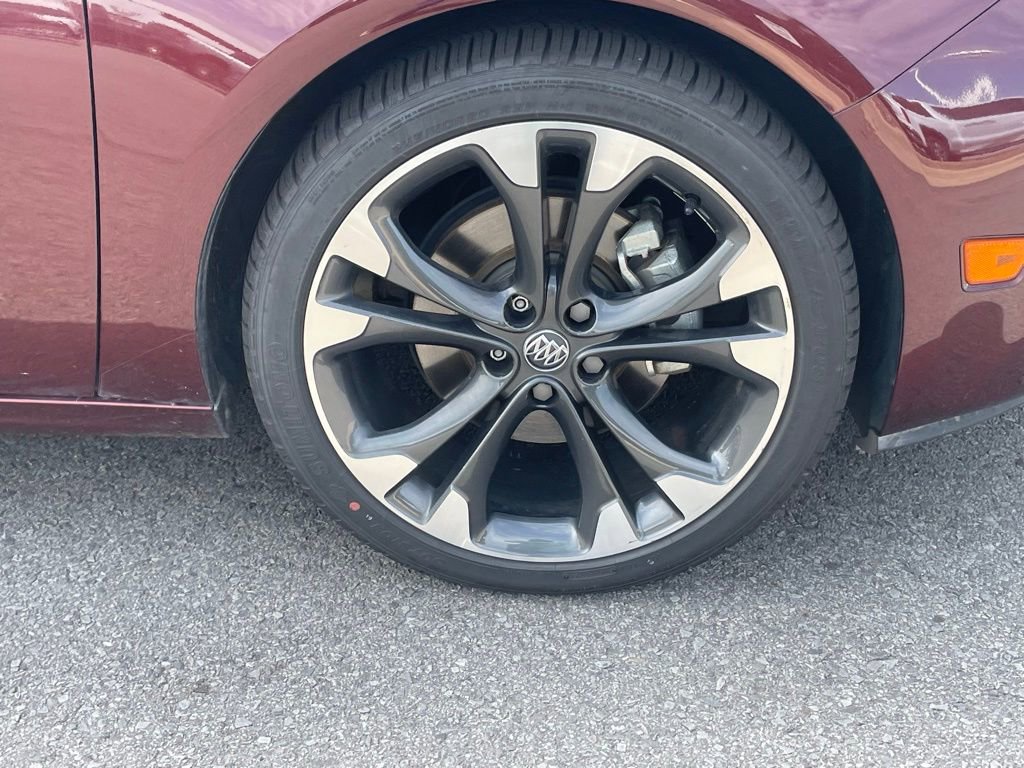 Used 2018 Buick Cascada Premium image 30