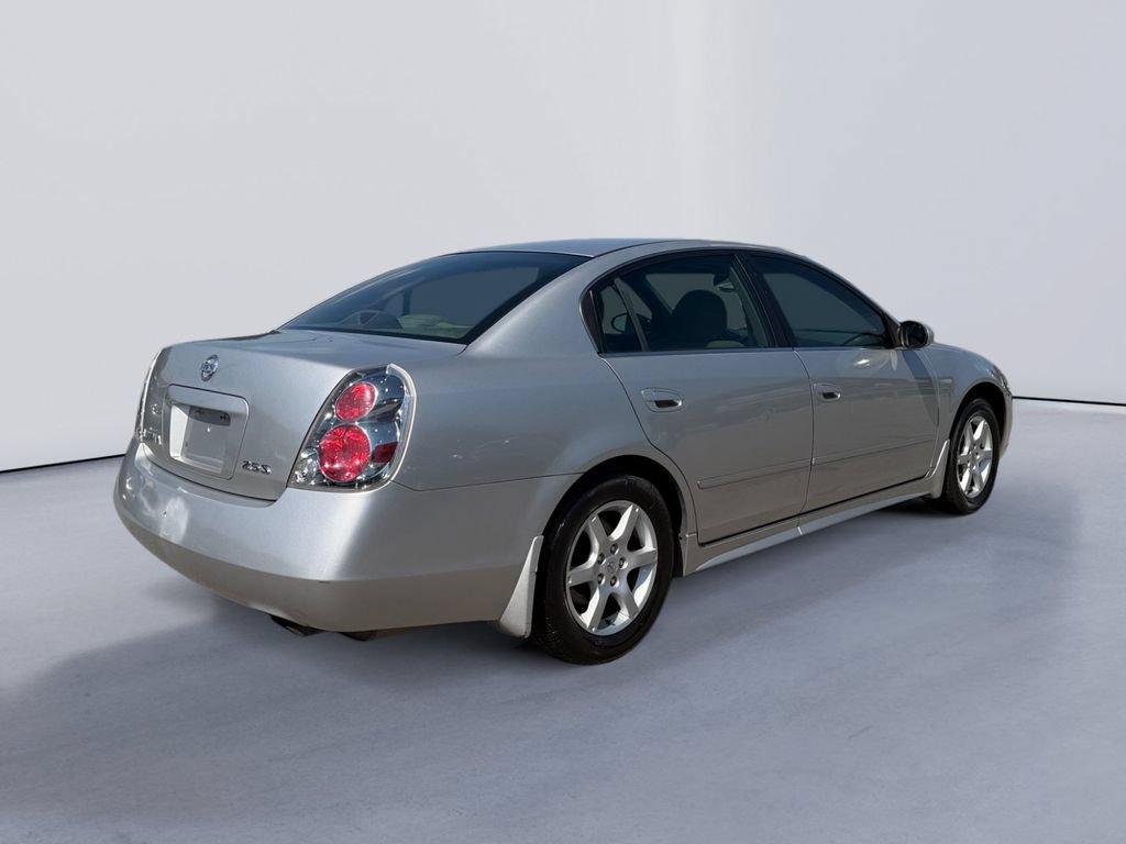Used 2005 Nissan Altima 2.5 S w/ (F01) Convenience Pkg FWD image 3