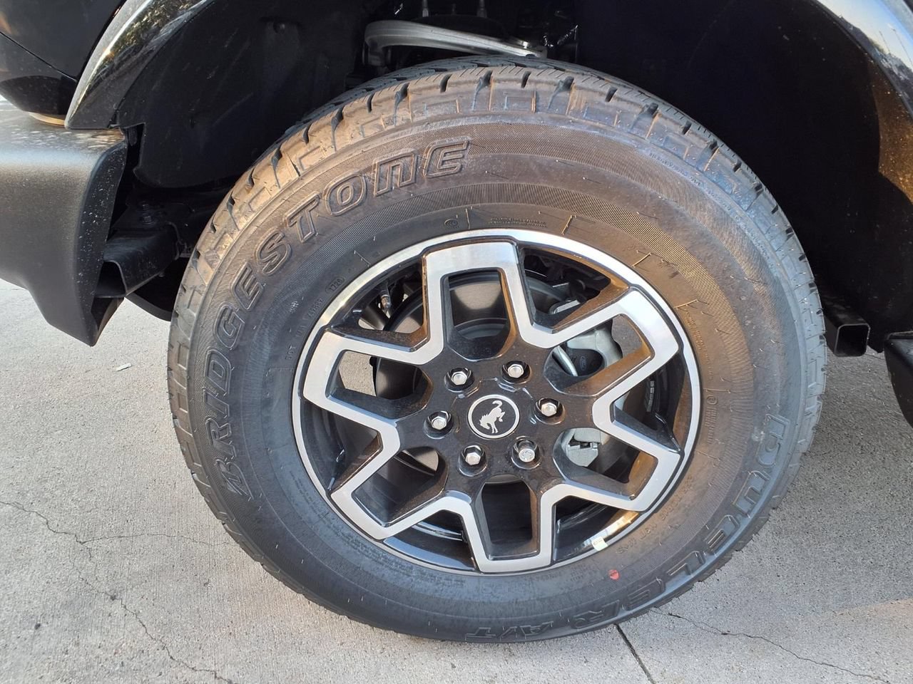New 2026 Ford Bronco Outer Banks AWD/4WD image 24