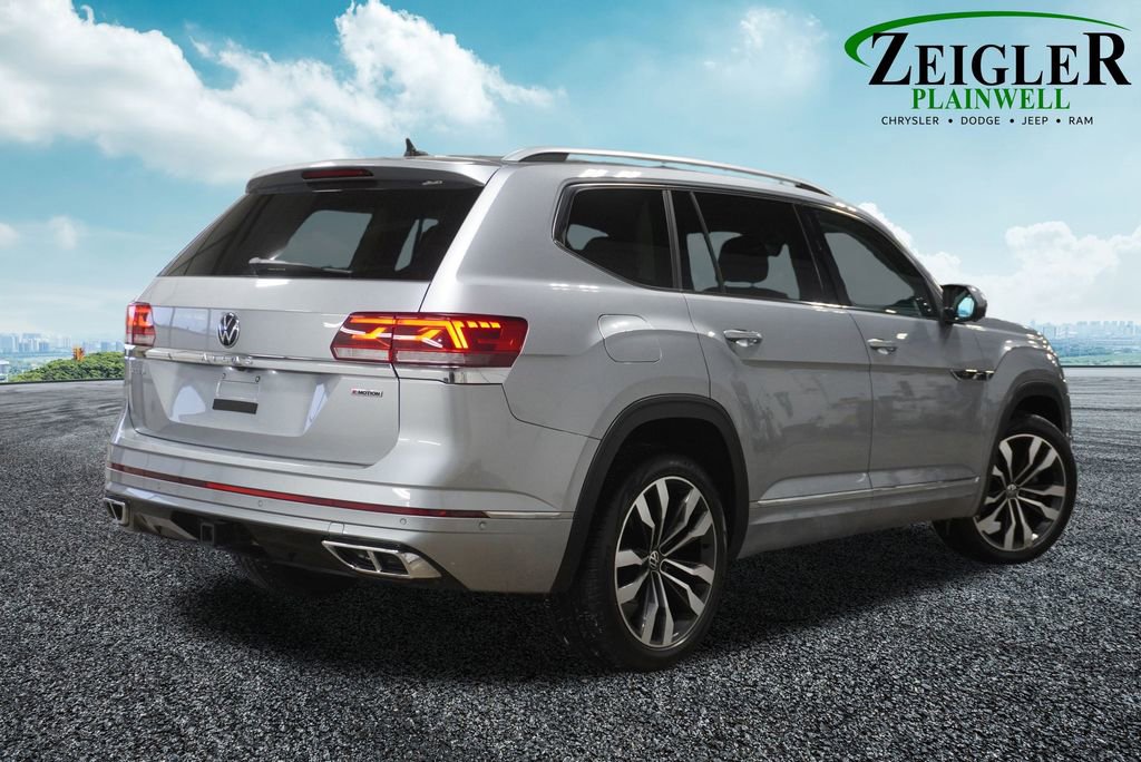 Used 2021 Volkswagen Atlas SEL Premium image 3