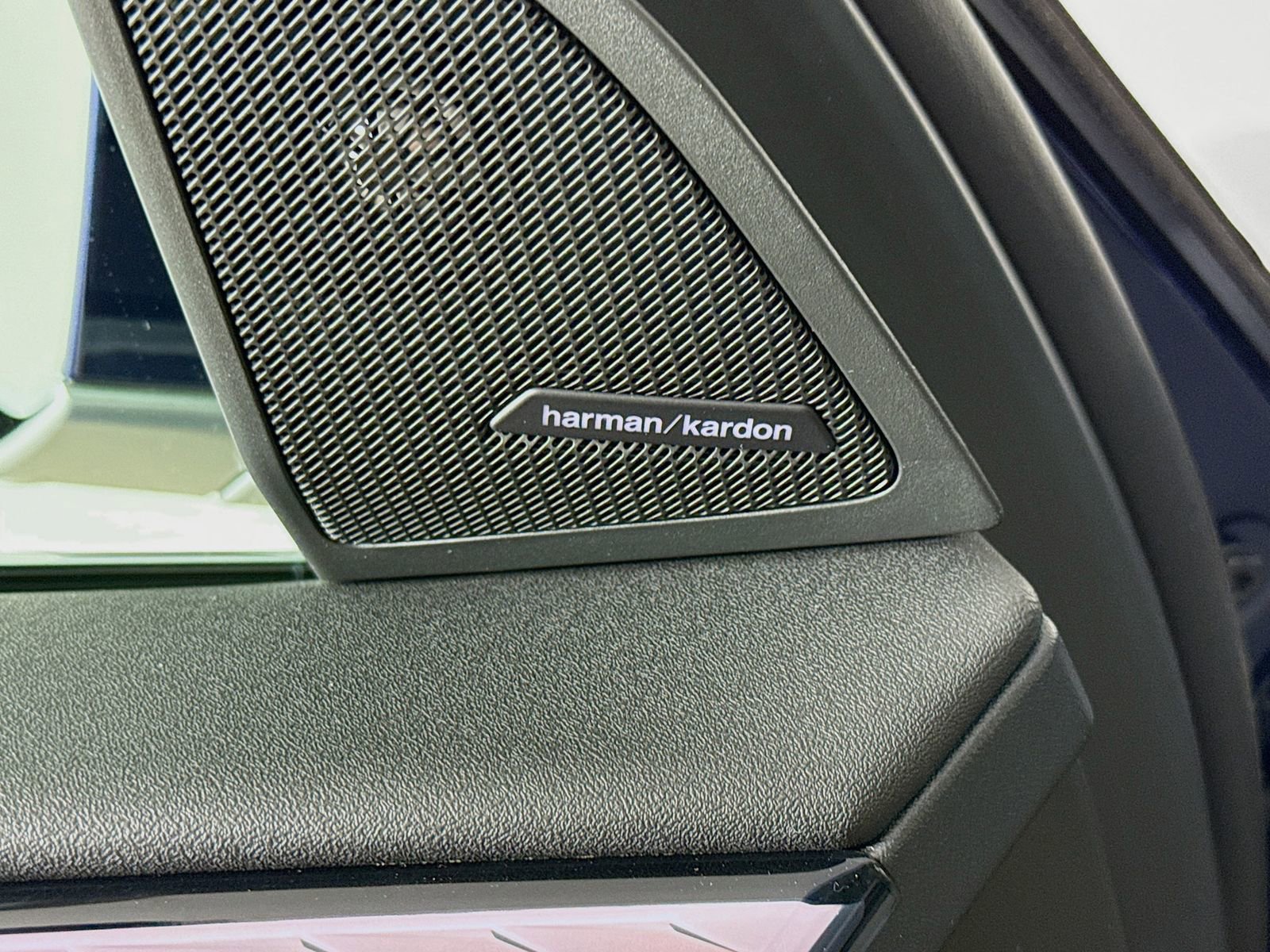 Used 2026 BMW X3 xDrive30 w/ Premium Package image 18