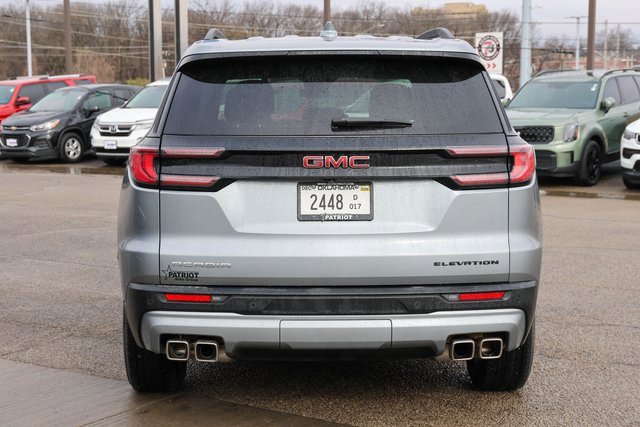 Used 2025 GMC Acadia Elevation image 4