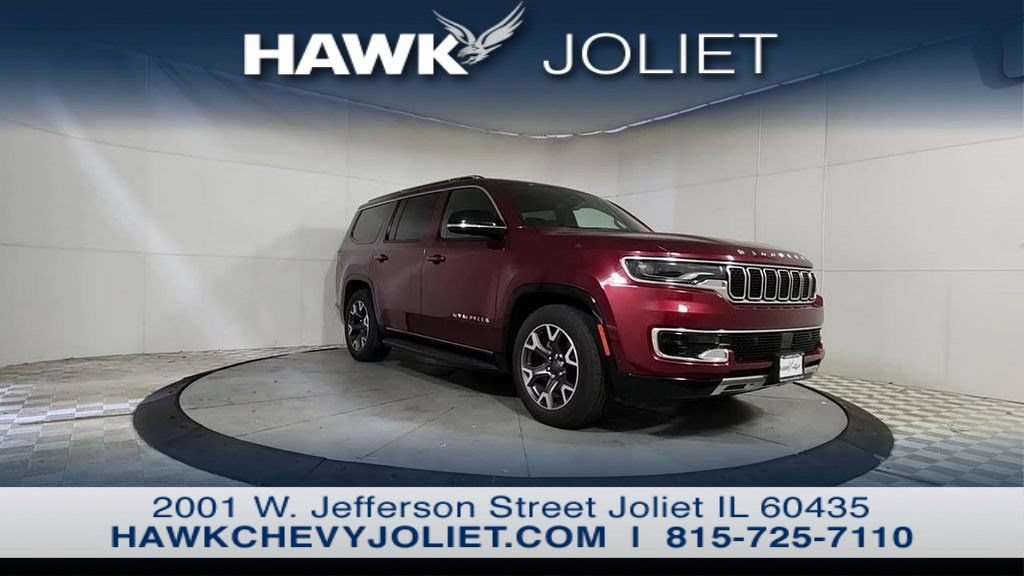 Used 2024 Jeep Wagoneer Series III AWD/4WD image 9