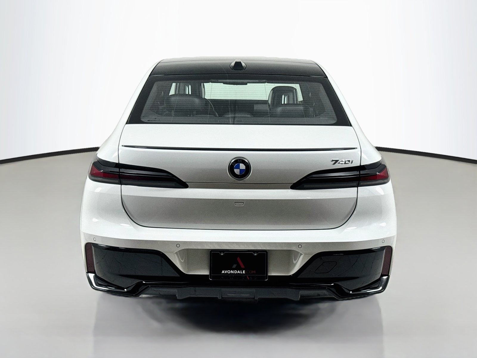 Used 2026 BMW 740i RWD image 6