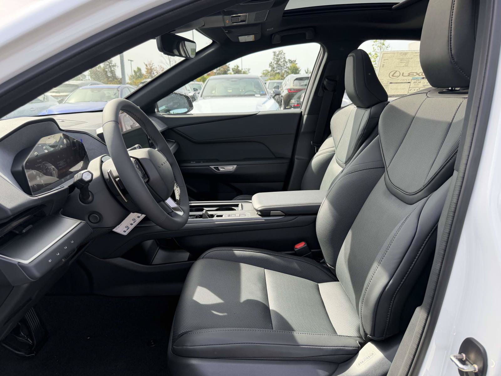 New 2026 Lexus ES 500e AWD/4WD image 12