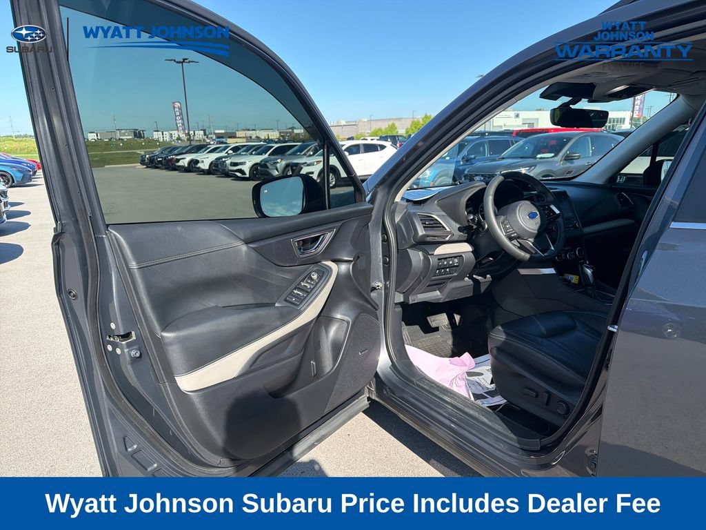 Used 2023 Subaru Forester Limited AWD/4WD image 18