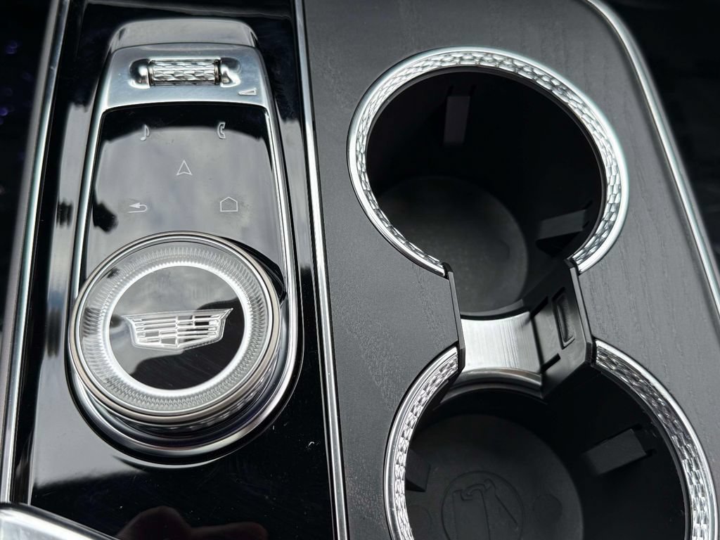 Used 2023 Cadillac Lyriq 2WD image 25