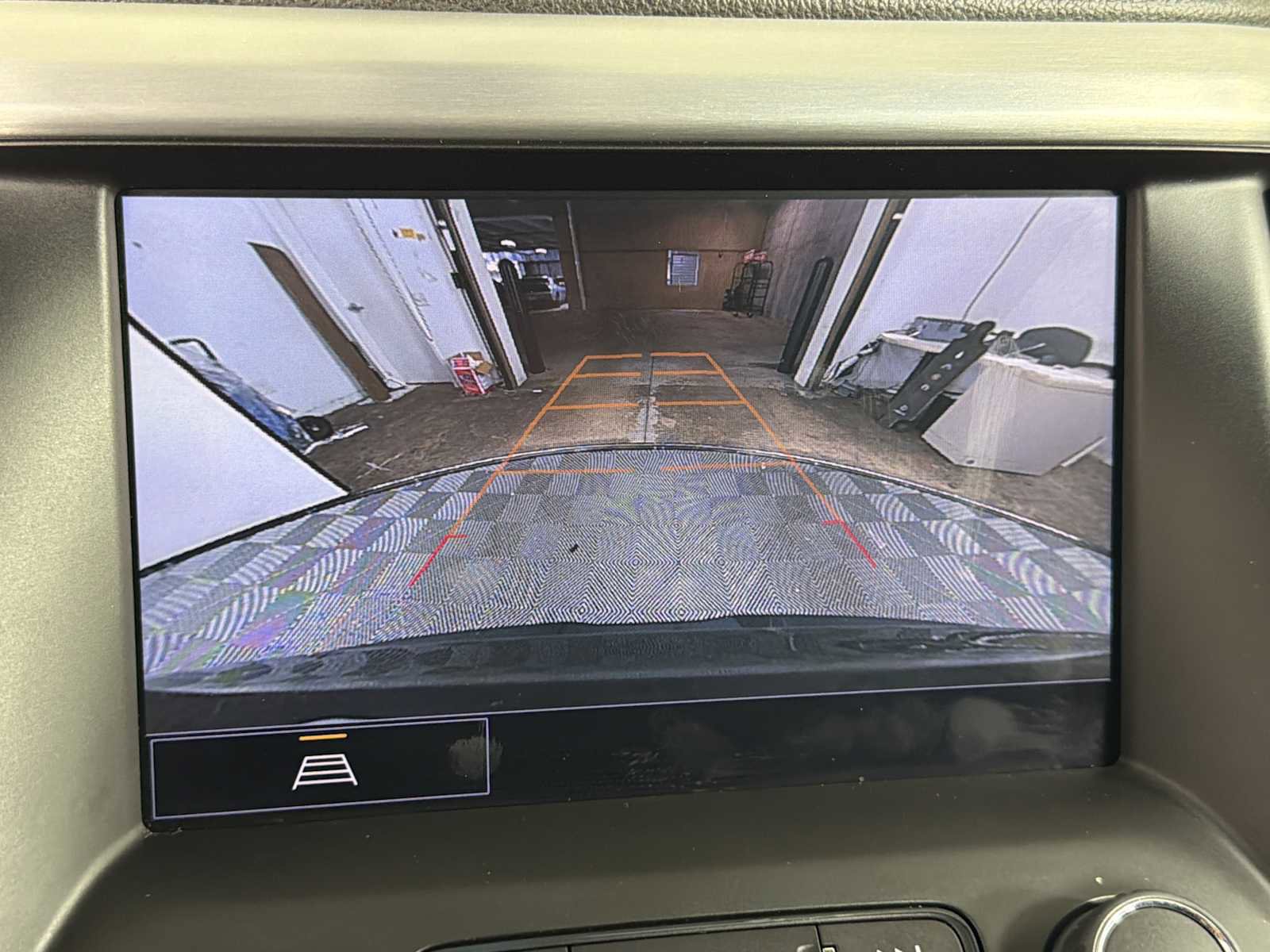 Used 2023 GMC Acadia SLT image 30