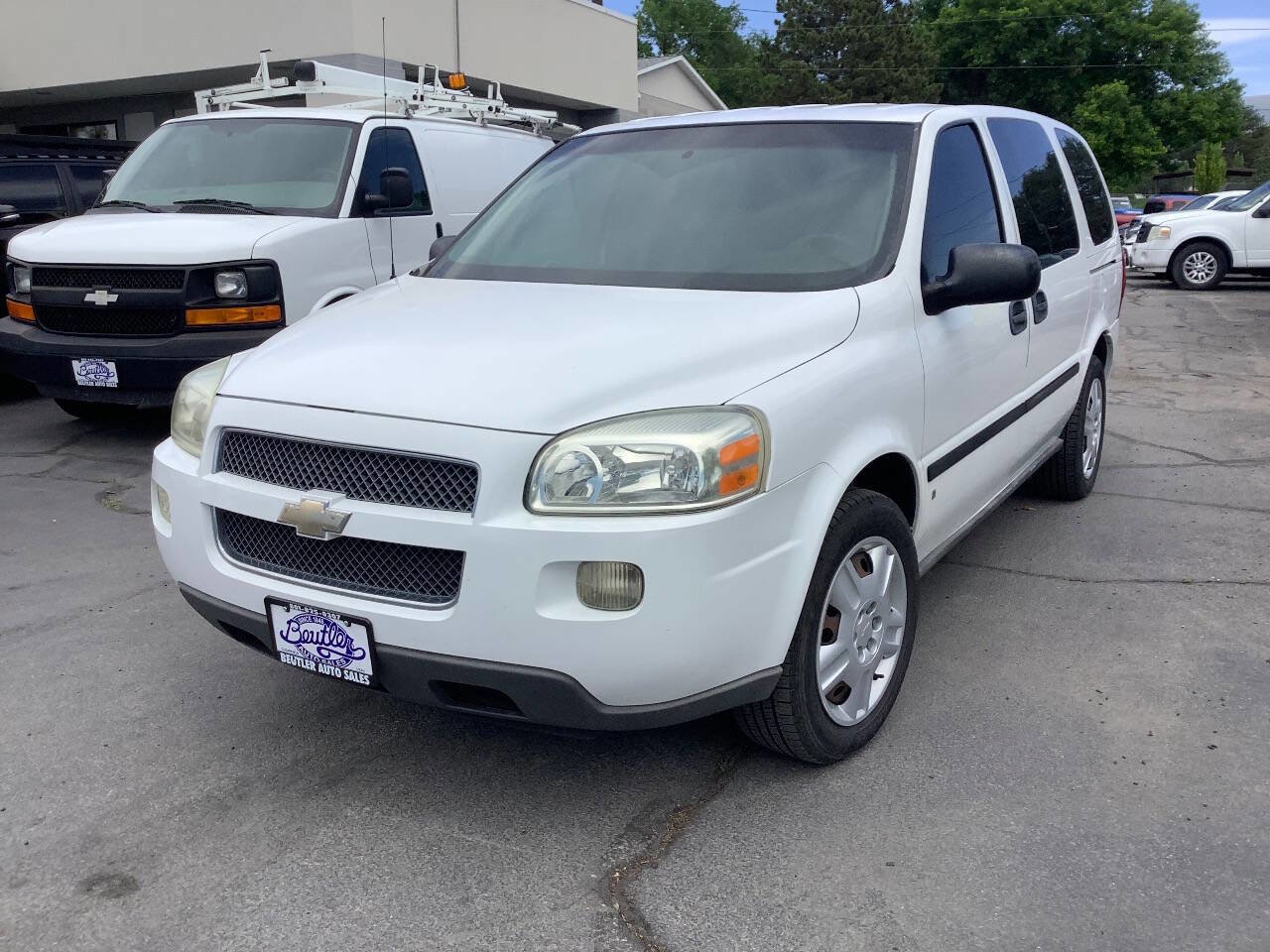 Used 2007 Chevrolet Uplander LS w/ Climate Package FWD image 2