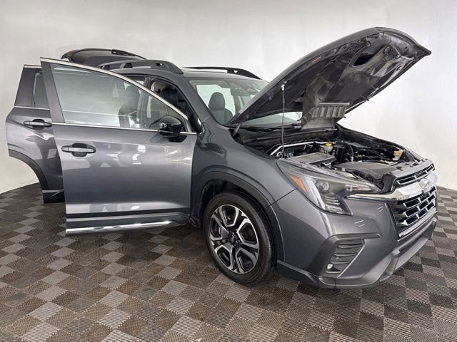 Used 2024 Subaru Ascent Limited w/ Technology Package image 12